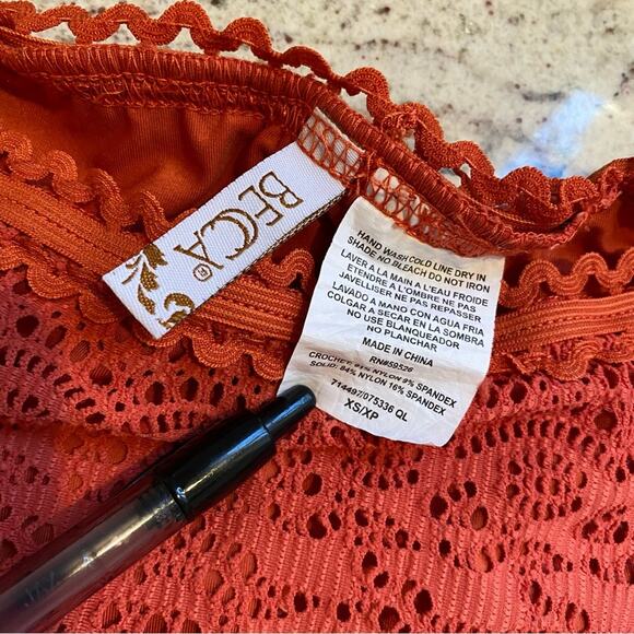 Becca $58 Rust Orange Crochet Swimsuit Bikini Bottoms Extra-Small EUC - Picture 6 of 12